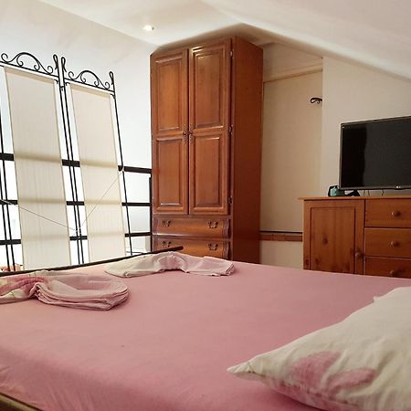 Apartments By The Sea Gradac, Makarska - 6661 Gradac  Δωμάτιο φωτογραφία
