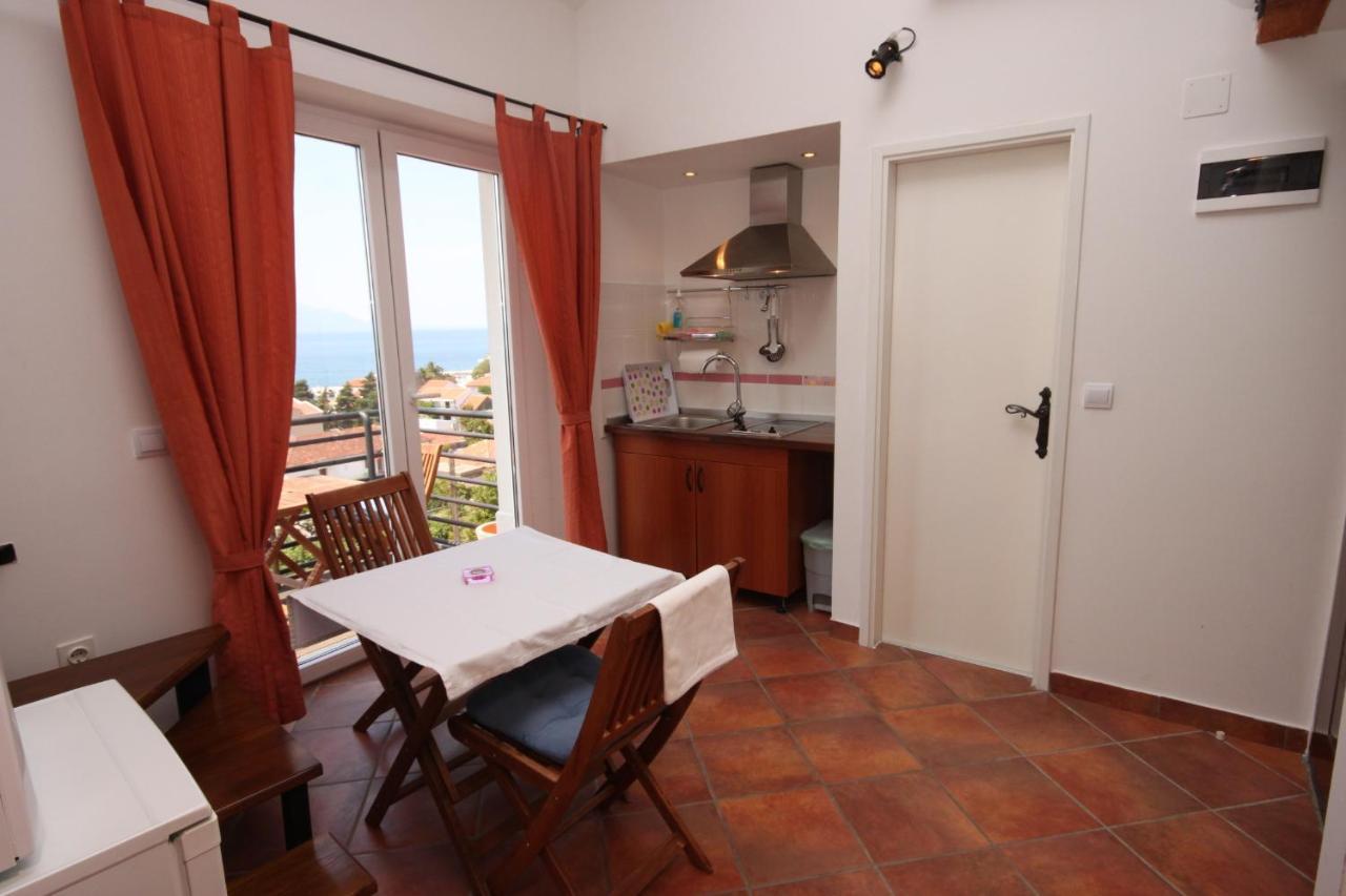 Apartments By The Sea Gradac, Makarska - 6661 Gradac  Εξωτερικό φωτογραφία