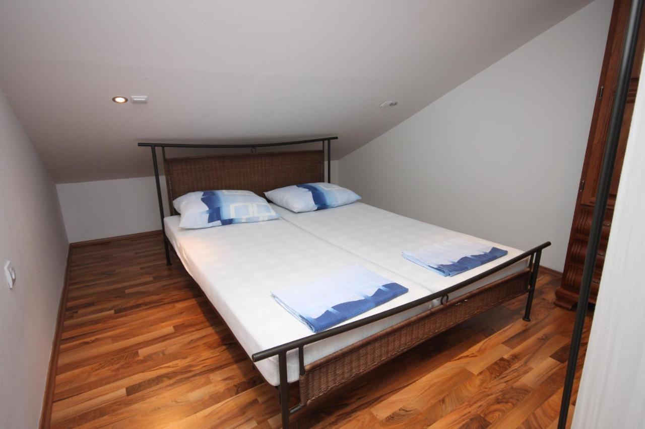 Apartments By The Sea Gradac, Makarska - 6661 Gradac  Εξωτερικό φωτογραφία