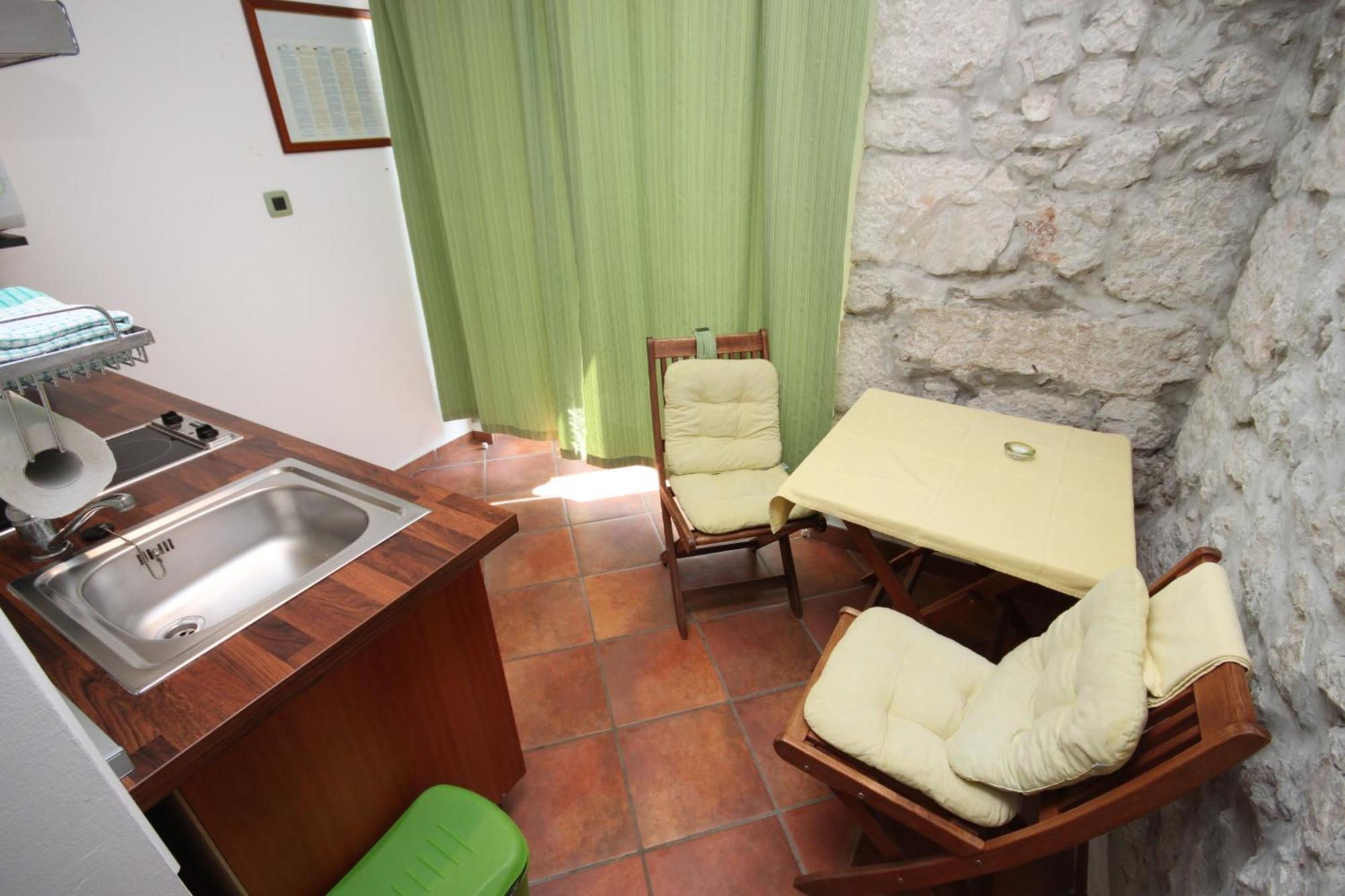 Apartments By The Sea Gradac, Makarska - 6661 Gradac  Δωμάτιο φωτογραφία